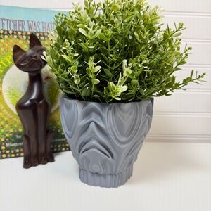 Sculptural Geometric Indoor Planter, Corru Planter Pot, Tabletop Planter